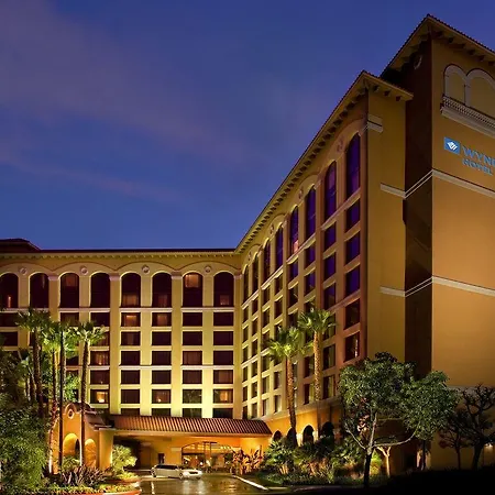Hotel Delta By Marriott Anaheim 4*