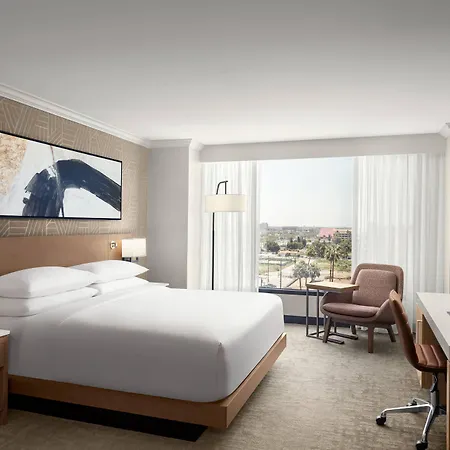 Hotel Delta By Marriott Anaheim
