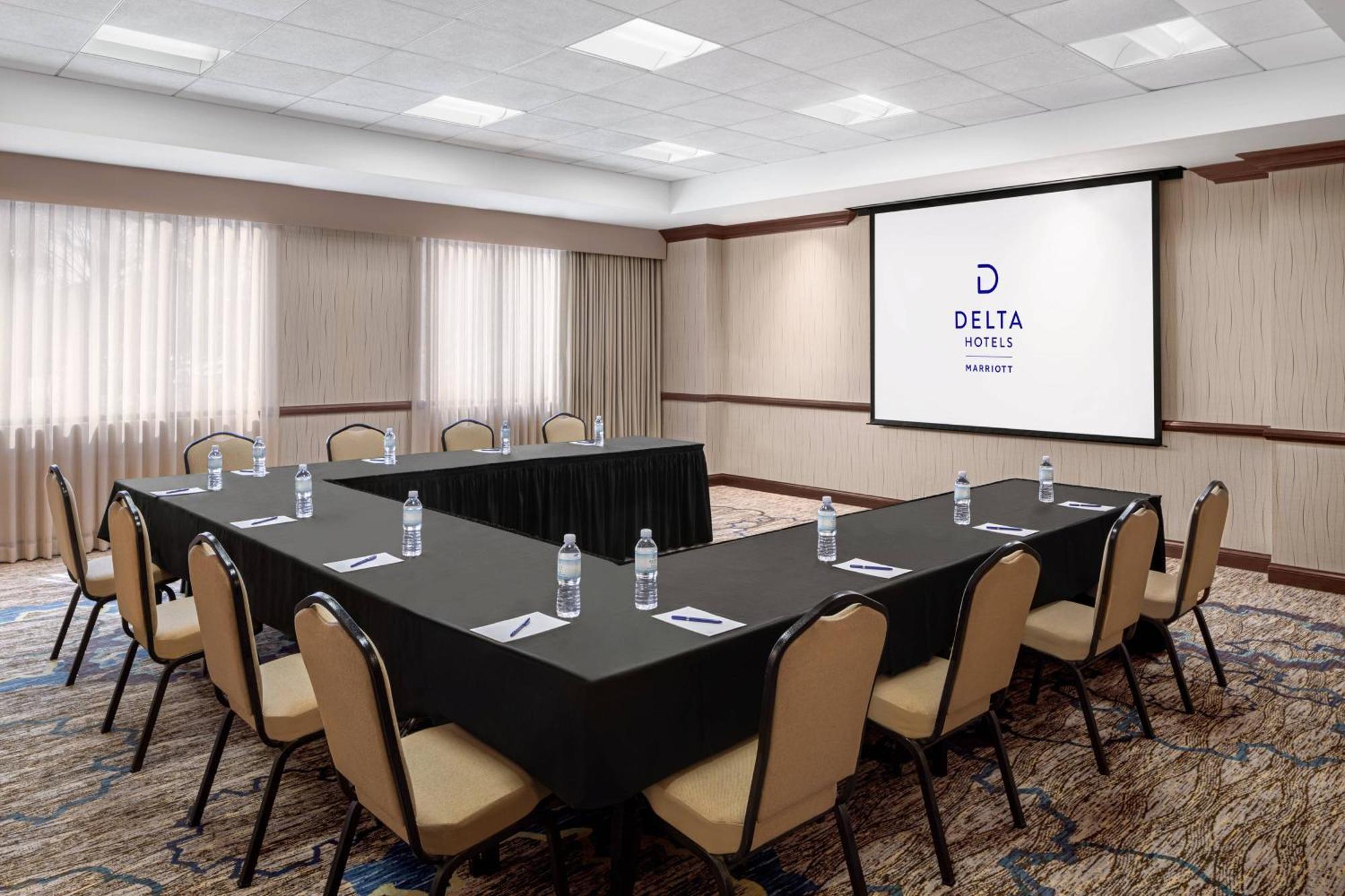 Delta By Marriott Anaheim Hotel