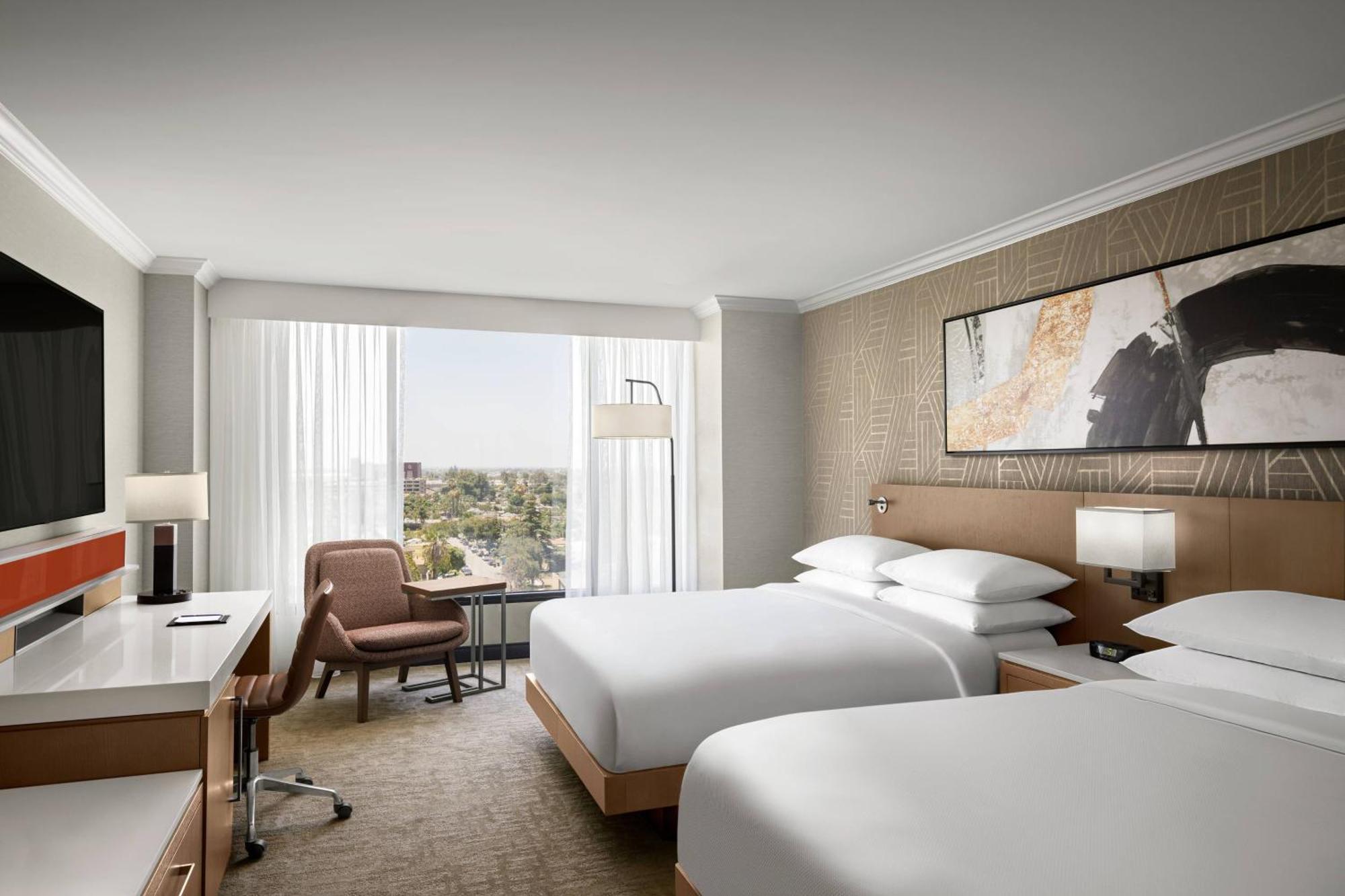 Hotel Delta By Marriott Anaheim 4*