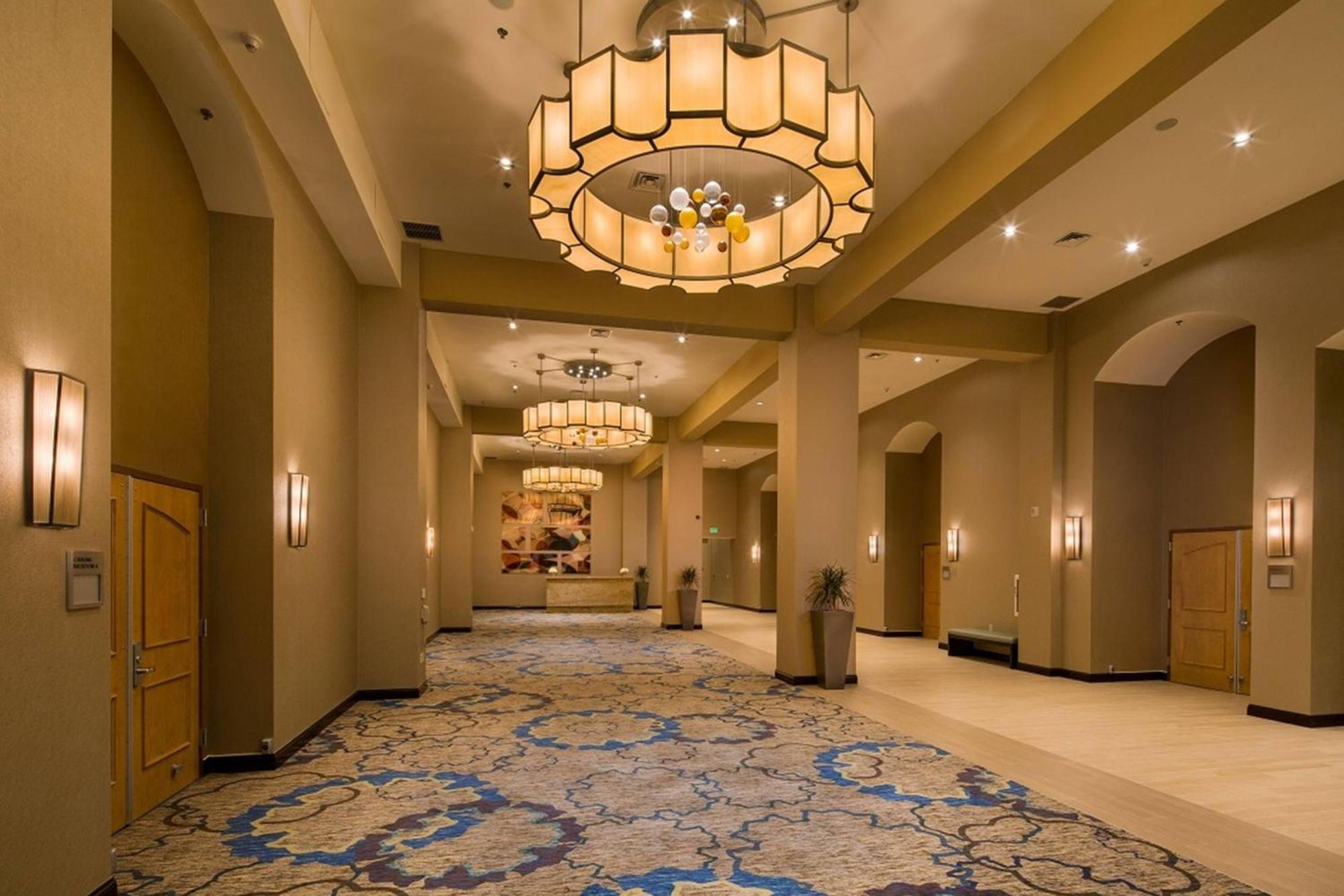 Delta By Marriott Anaheim Garden Grove