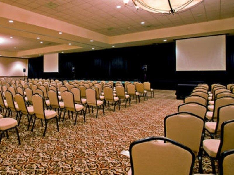 Hotel Delta By Marriott Anaheim 4*