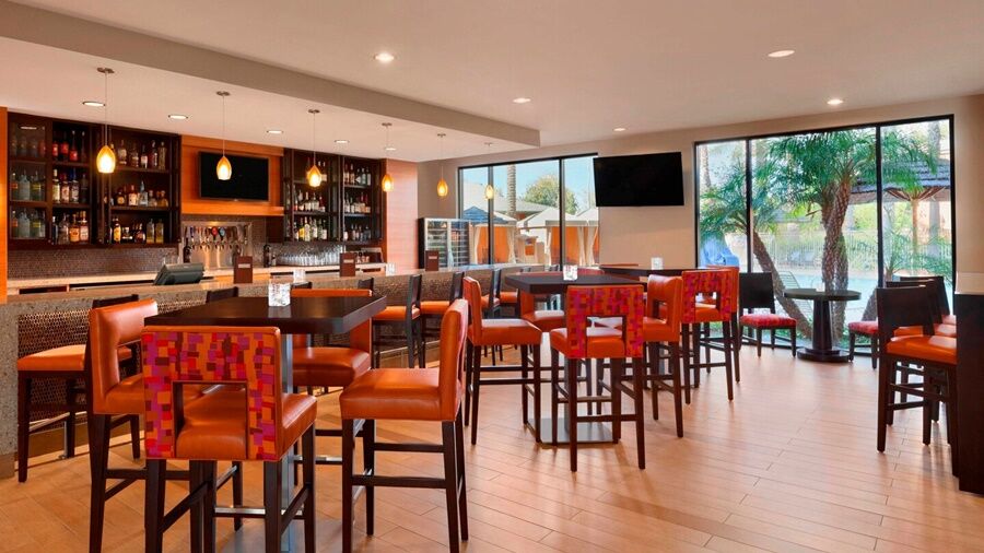 Hotel Delta By Marriott Anaheim 4*